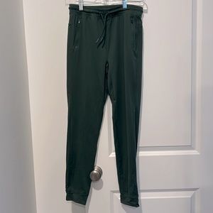 Green All in Motion boys joggers - excellent condition! Size youth large (12/14)